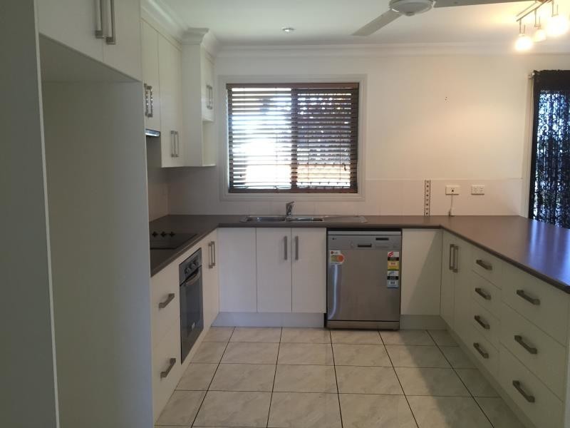 48 Buxton Drive, Gracemere QLD 4702